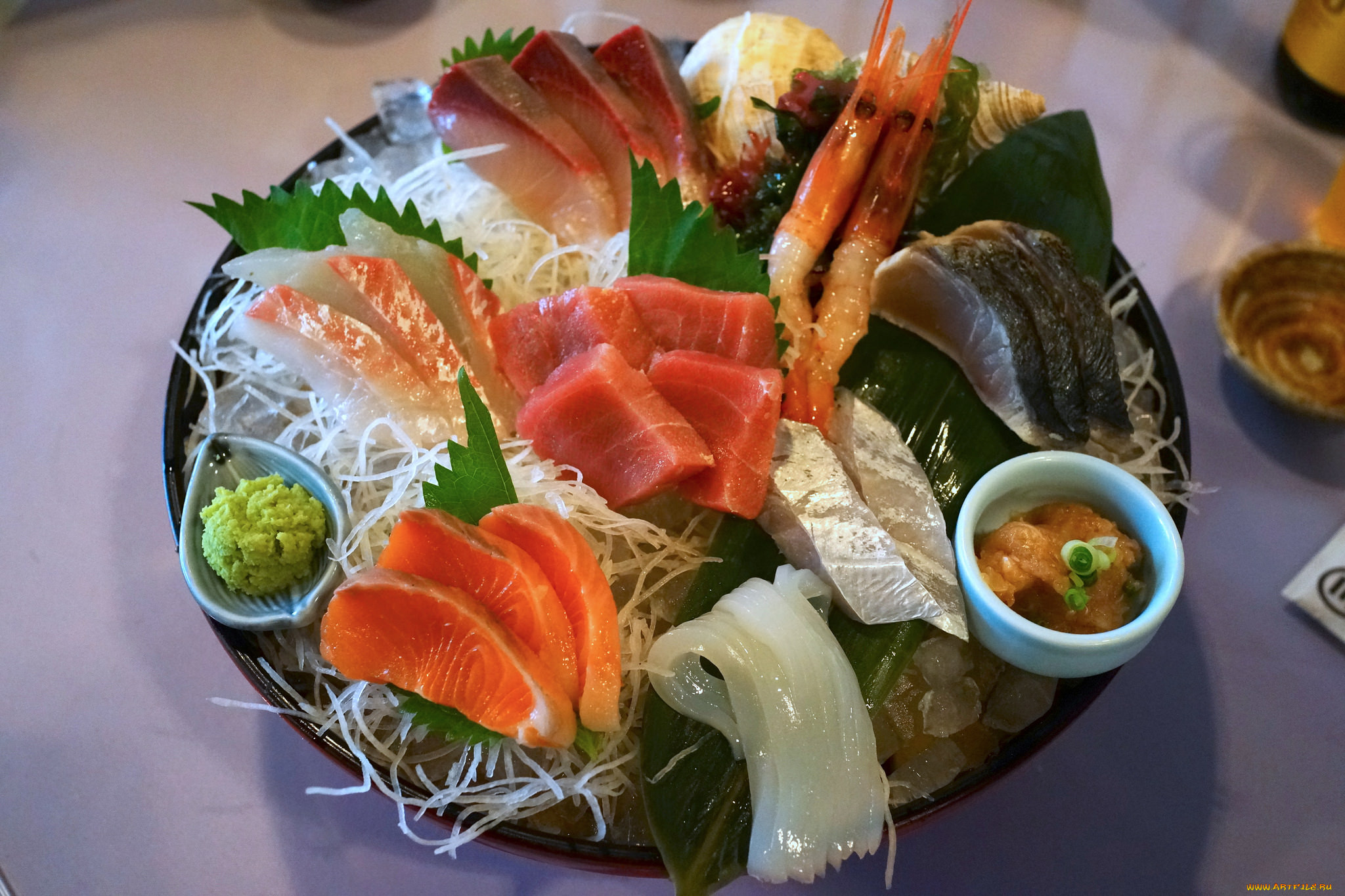 Суши с морепродуктами